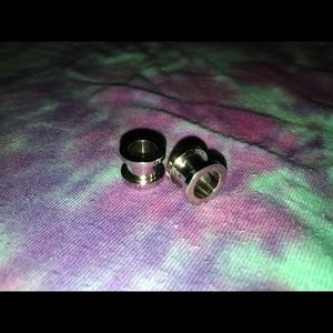 00 screw back metal gauges